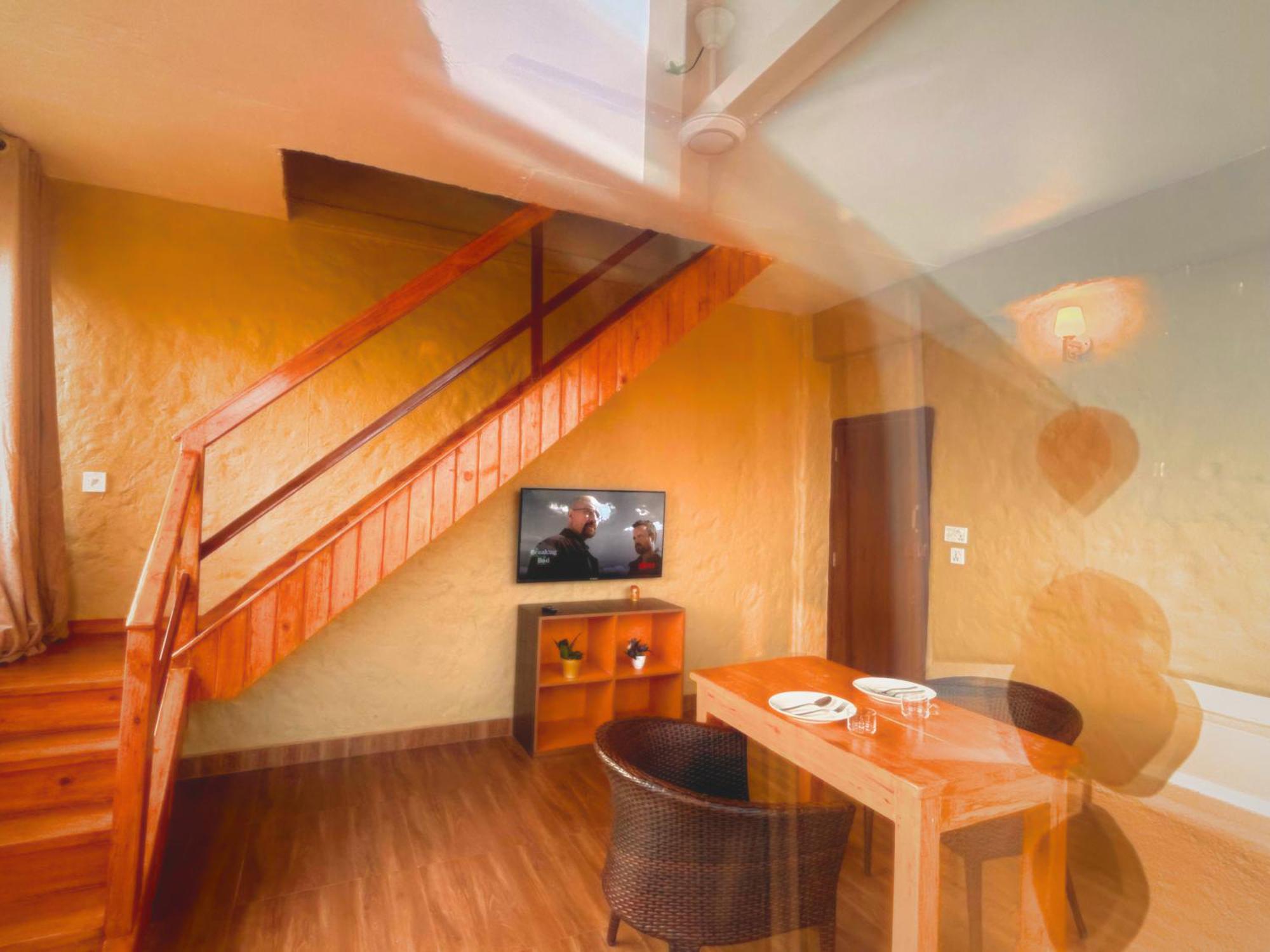 Nishan Apartments -Lakeside Pokhara Exterior foto